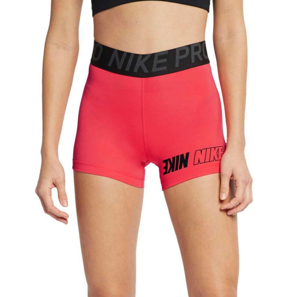 Nike Women's Pro 3in Shorts - S